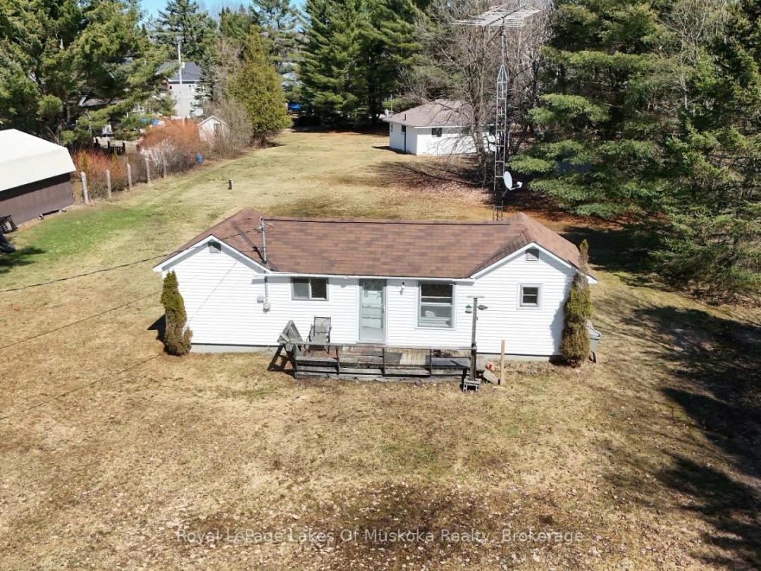 1080 ST. PETER'S ROAD, Algonquin Highlands (Stanhope)