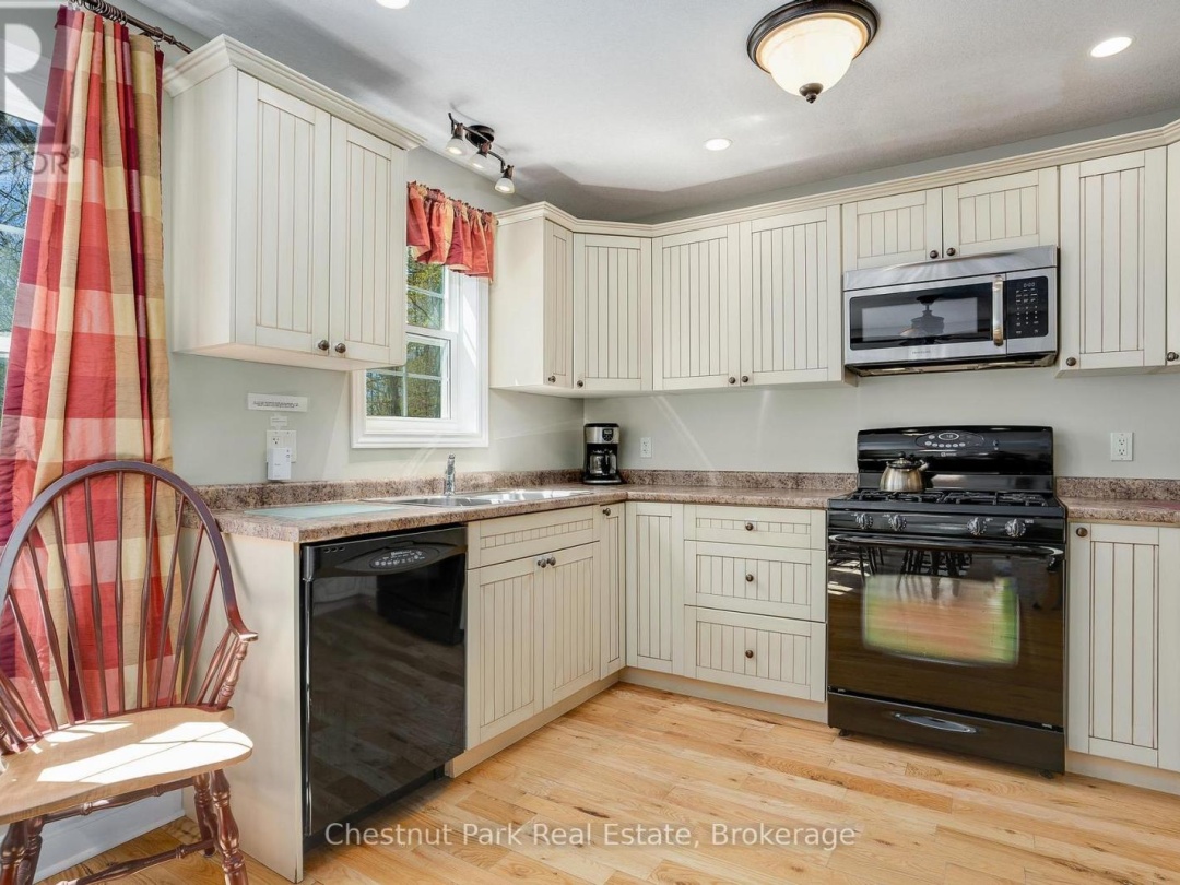 107-3 - 1052 RAT BAY ROAD, Lake of Bays