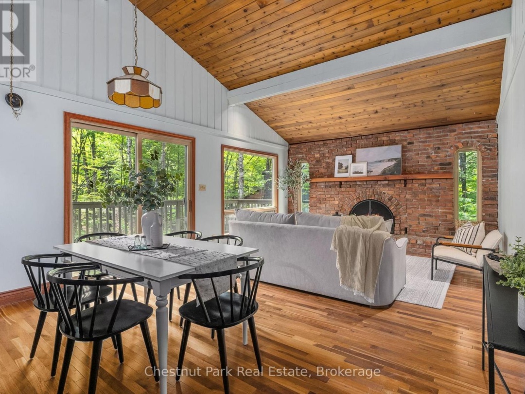 115 WOODLAND DRIVE, Huntsville (Chaffey)