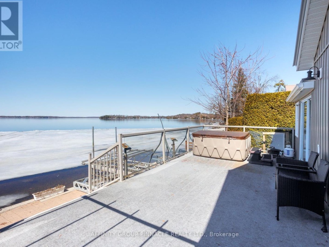 14 ORIOLE ROAD, Cameron Lake