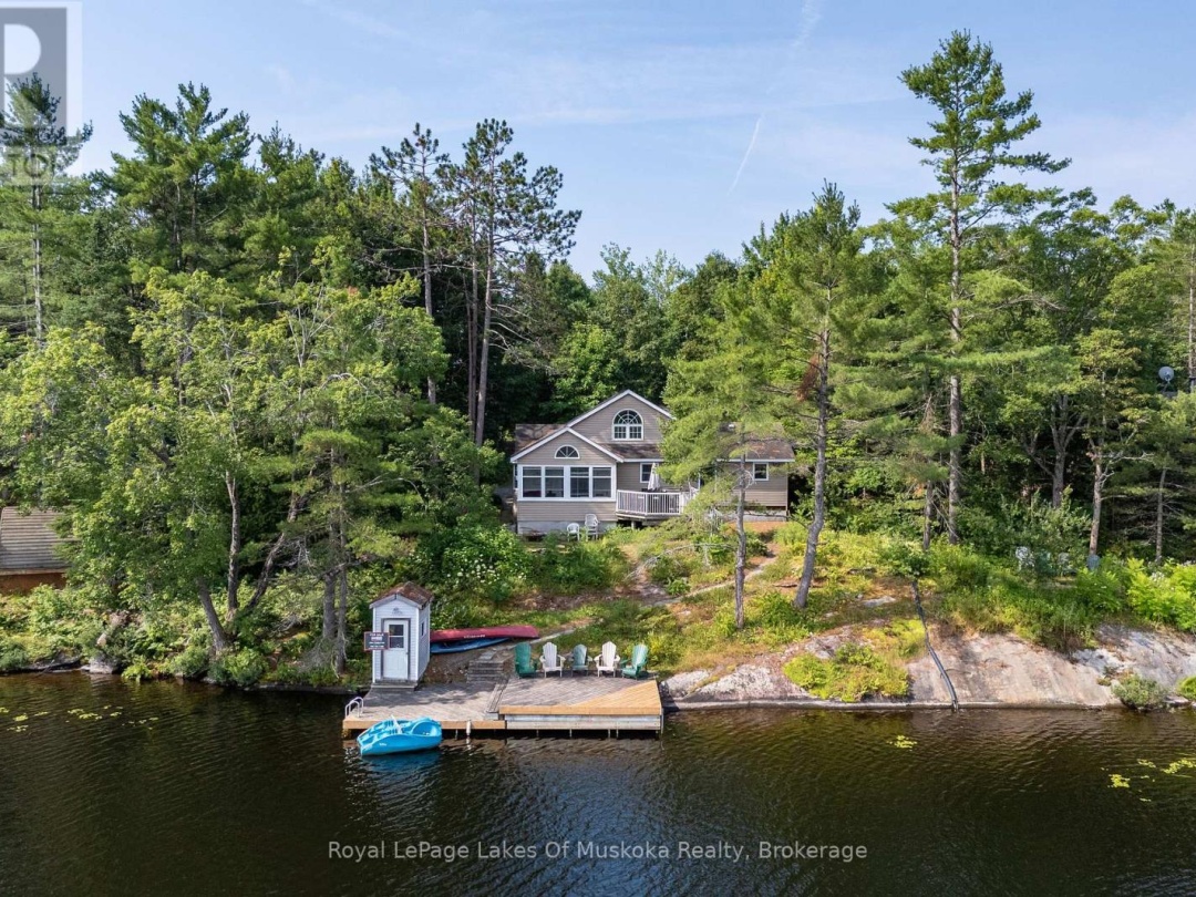 49 PINETREE ROAD, Loon Lake
