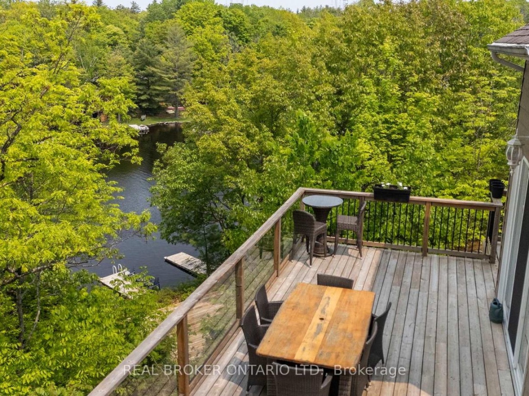 2043 BEMAN POINT LANE, Gloucester Pool Lake