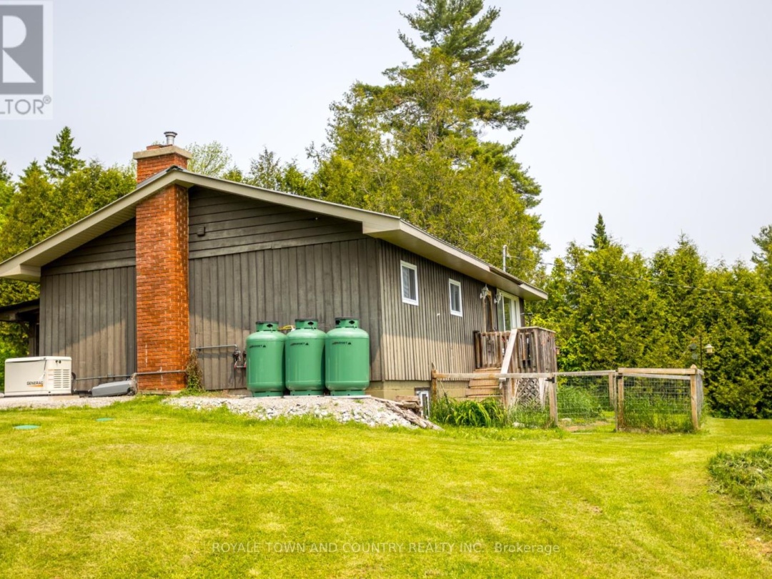 1042 TWEED DRIVE, 