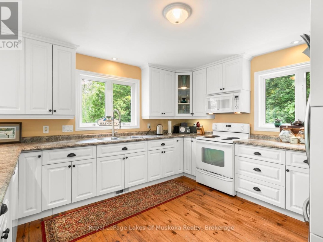 1484 SHANGRILA ROAD, 