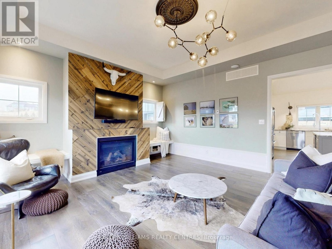 2 THOROUGHBRED DRIVE, 