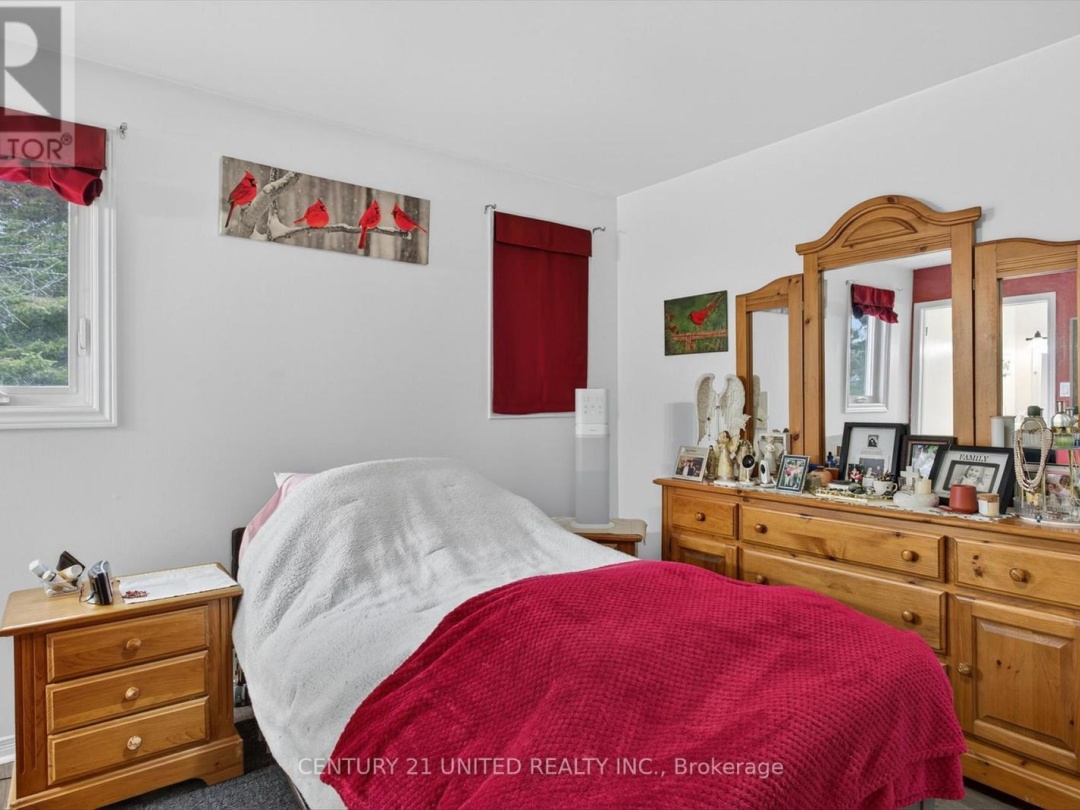 216 ALPINE LAKE ROAD, Pigeon Lake