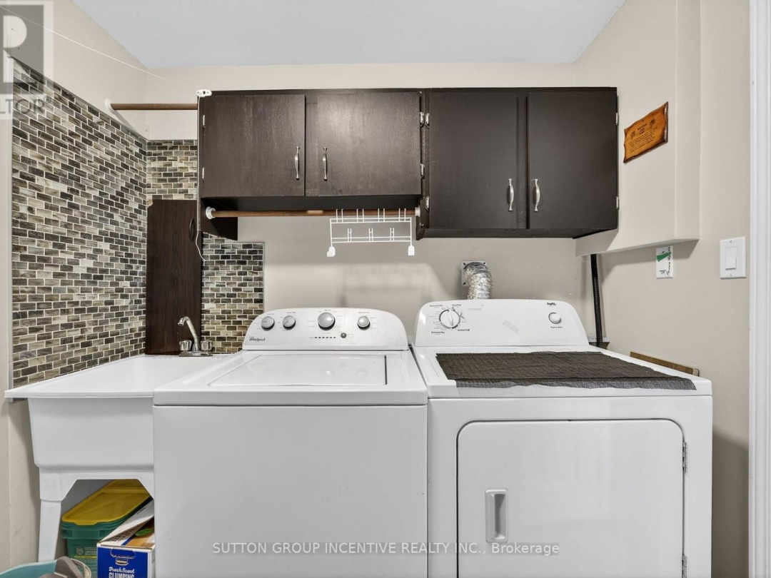 4652 PLUM POINT ROAD, 
