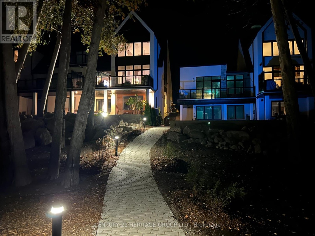 44 RUBY CRESCENT, Lake Simcoe