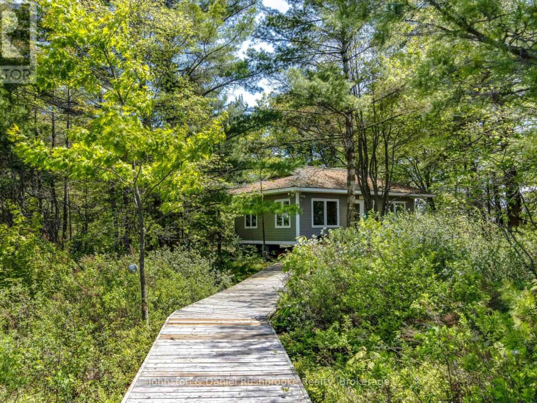 2 ISLAND 1210, Georgian Bay