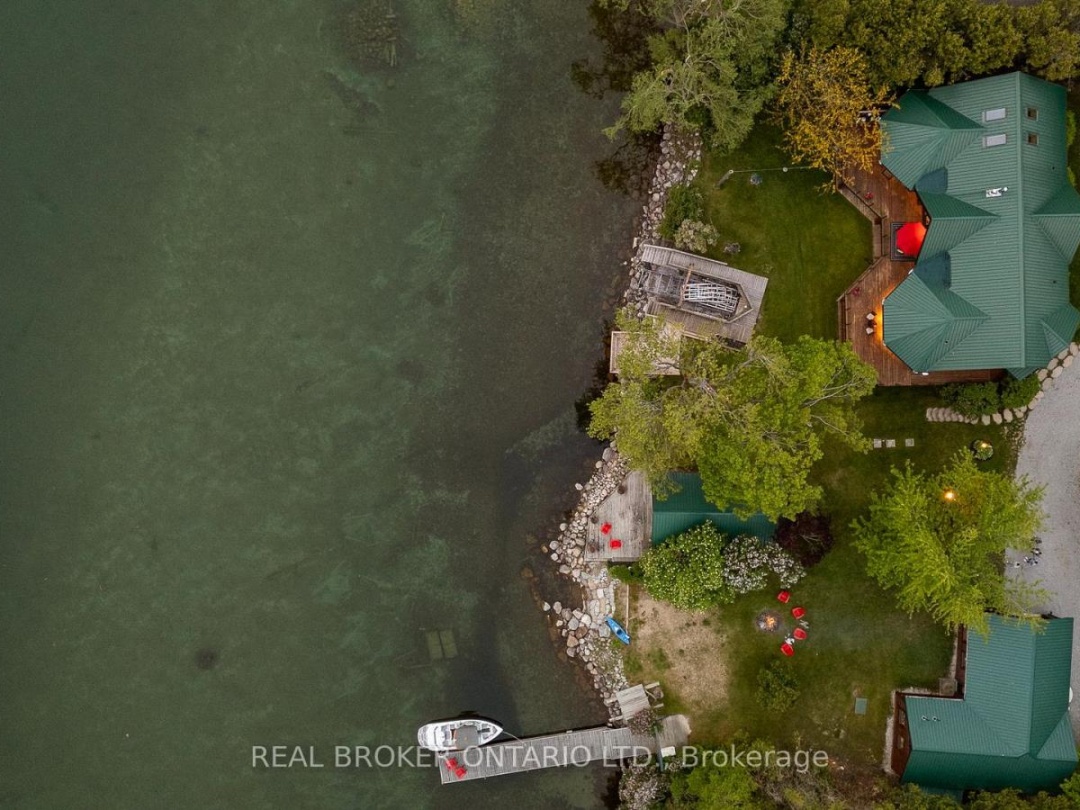 99 CREIGHTON STREET, Lake Simcoe