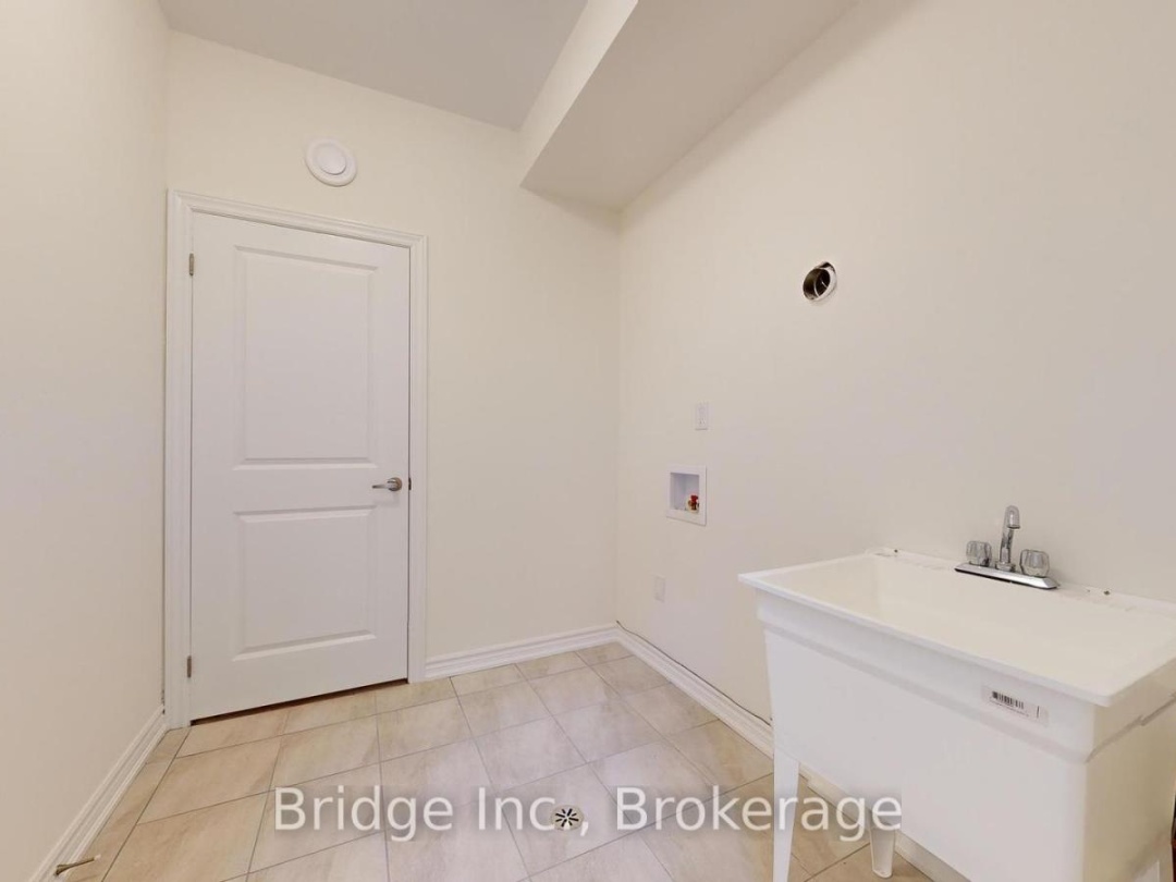 12 HILLCROFT WAY, Kawartha Lakes (Bobcaygeon)