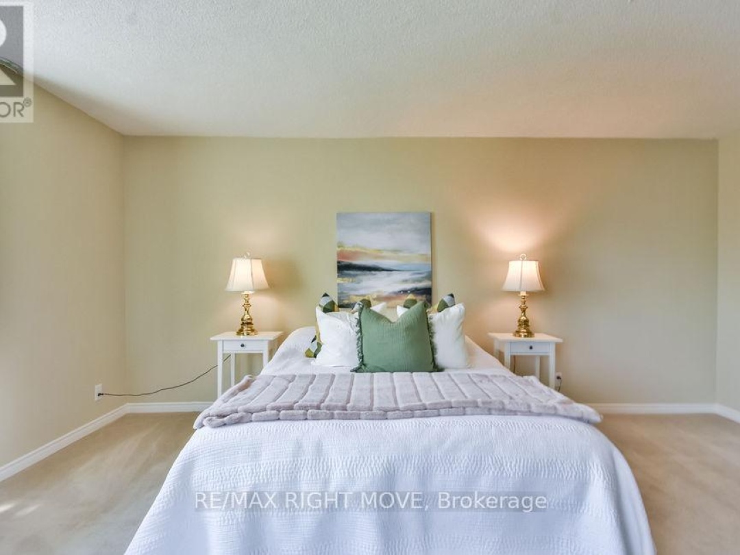 101 - 95 MATCHEDASH STREET N, 