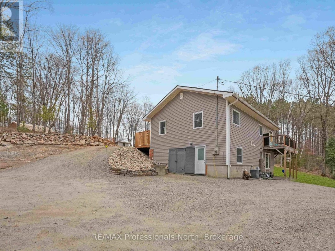 1310 ALEXANDER ROAD, Minden Hills (Minden)