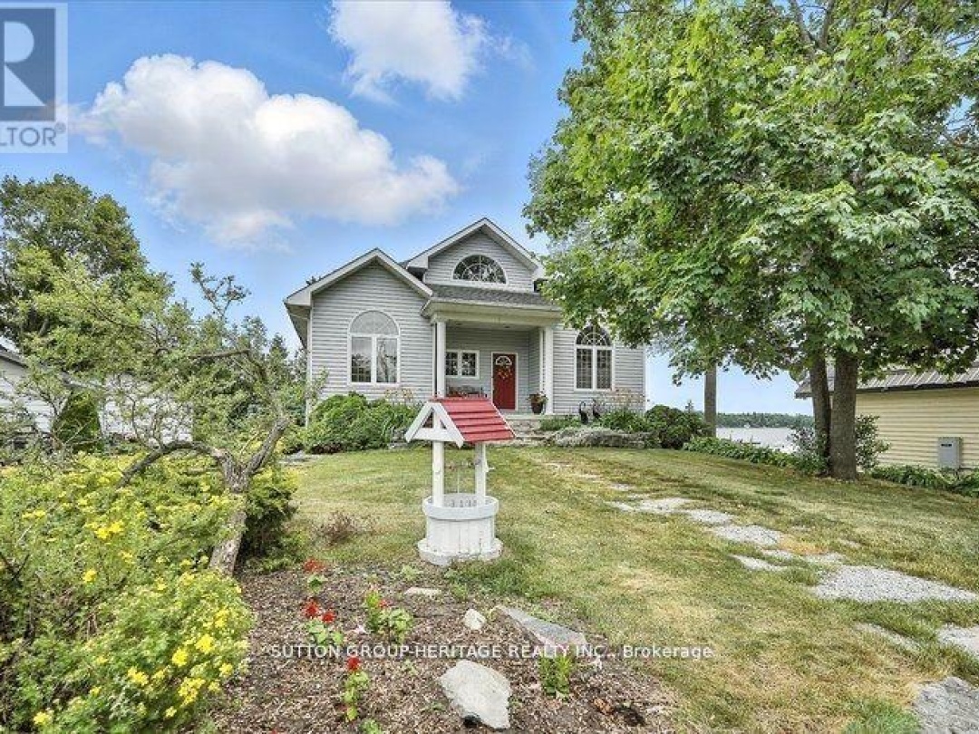 400 FRONT STREET W, Sturgeon Lake