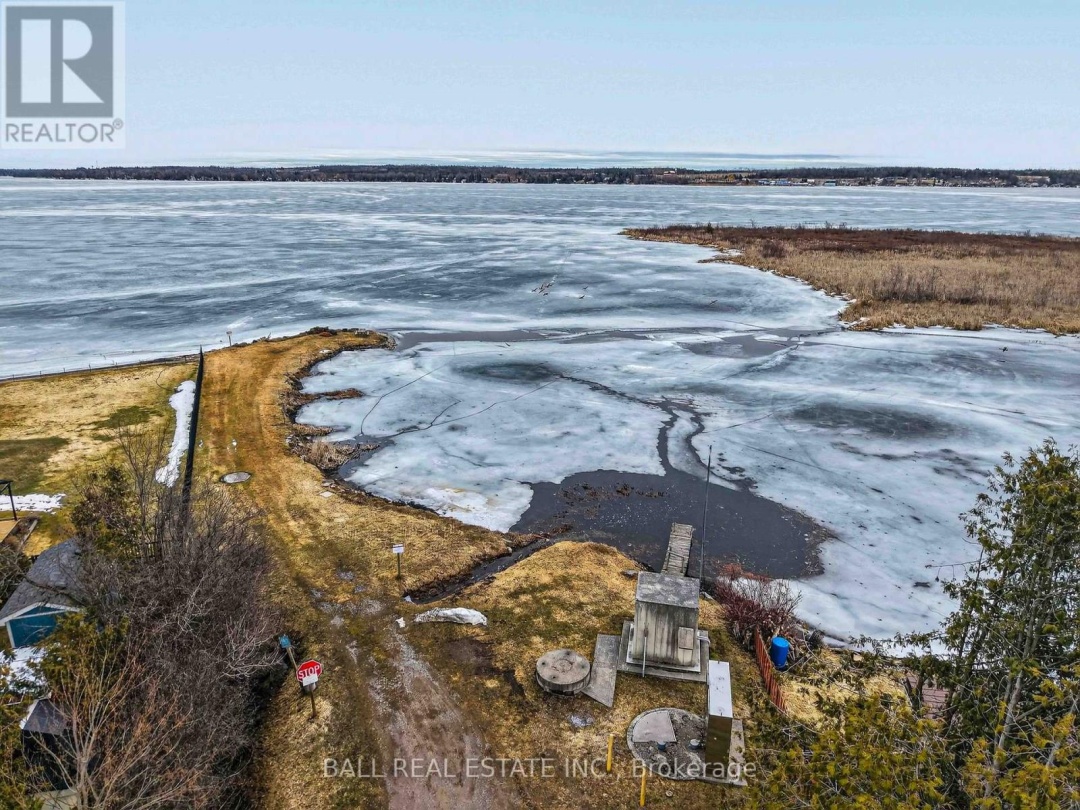 166 VICTORIA DRIVE, Sturgeon Lake