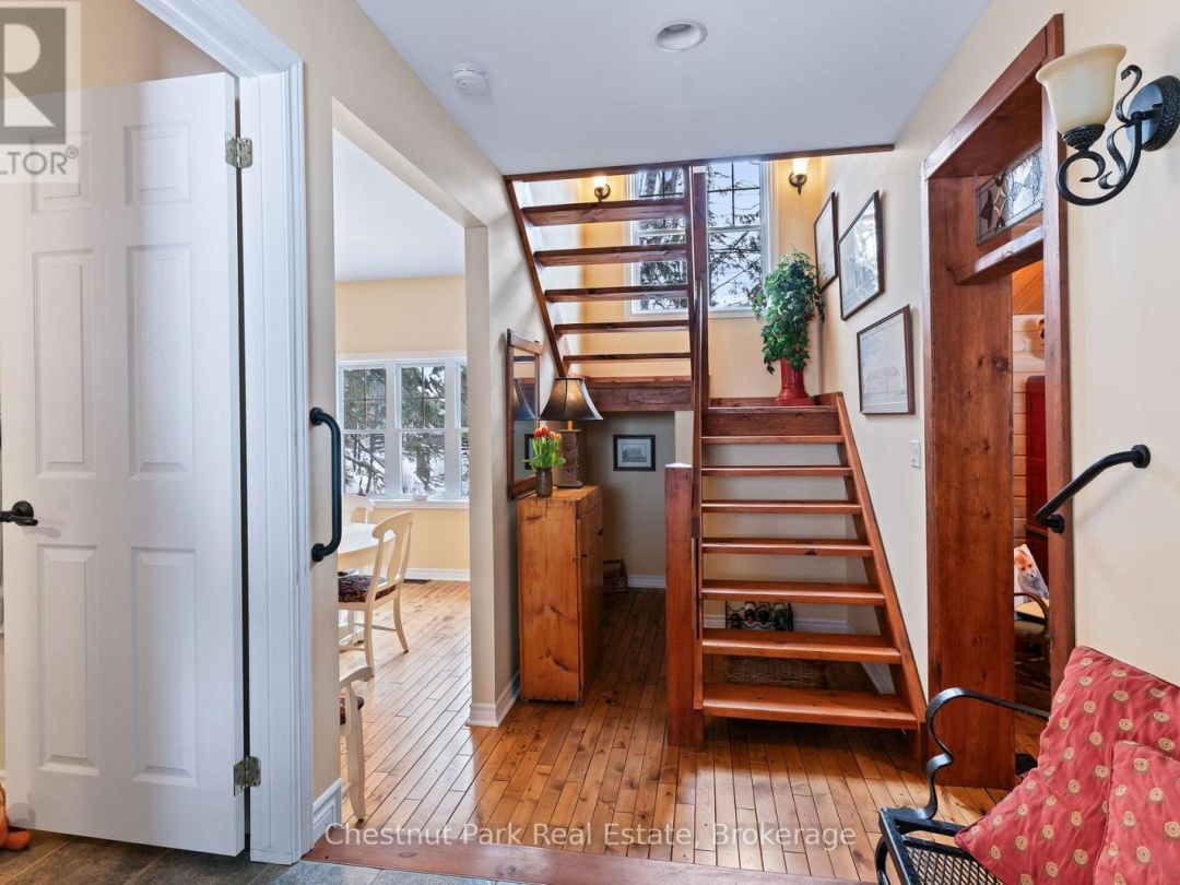 1173 WATTS ROAD, Kennisis Lake