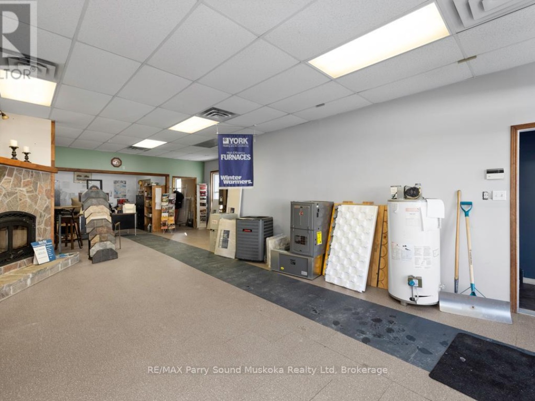 111 JAMES STREET, Parry Sound
