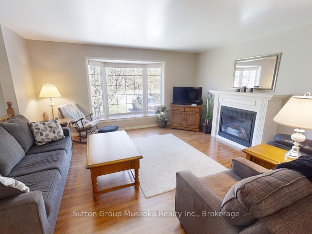 357 RAVENSCLIFFE ROAD, Huntsville (Chaffey)