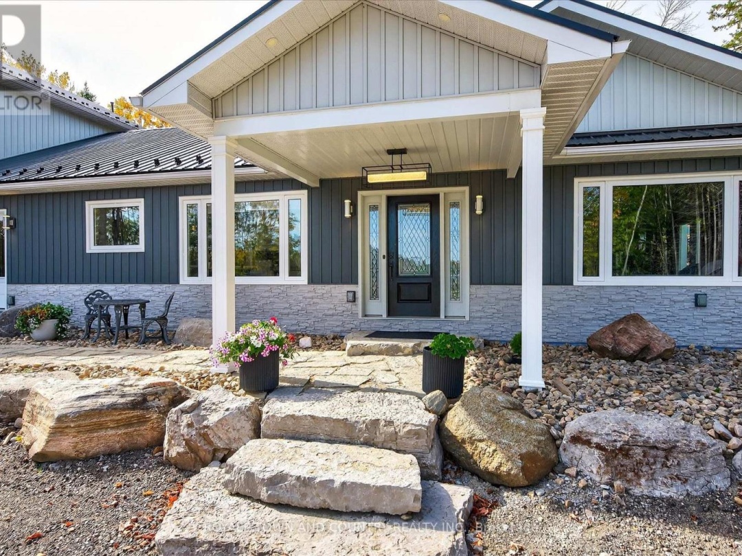 9 LYTLE LANE, 