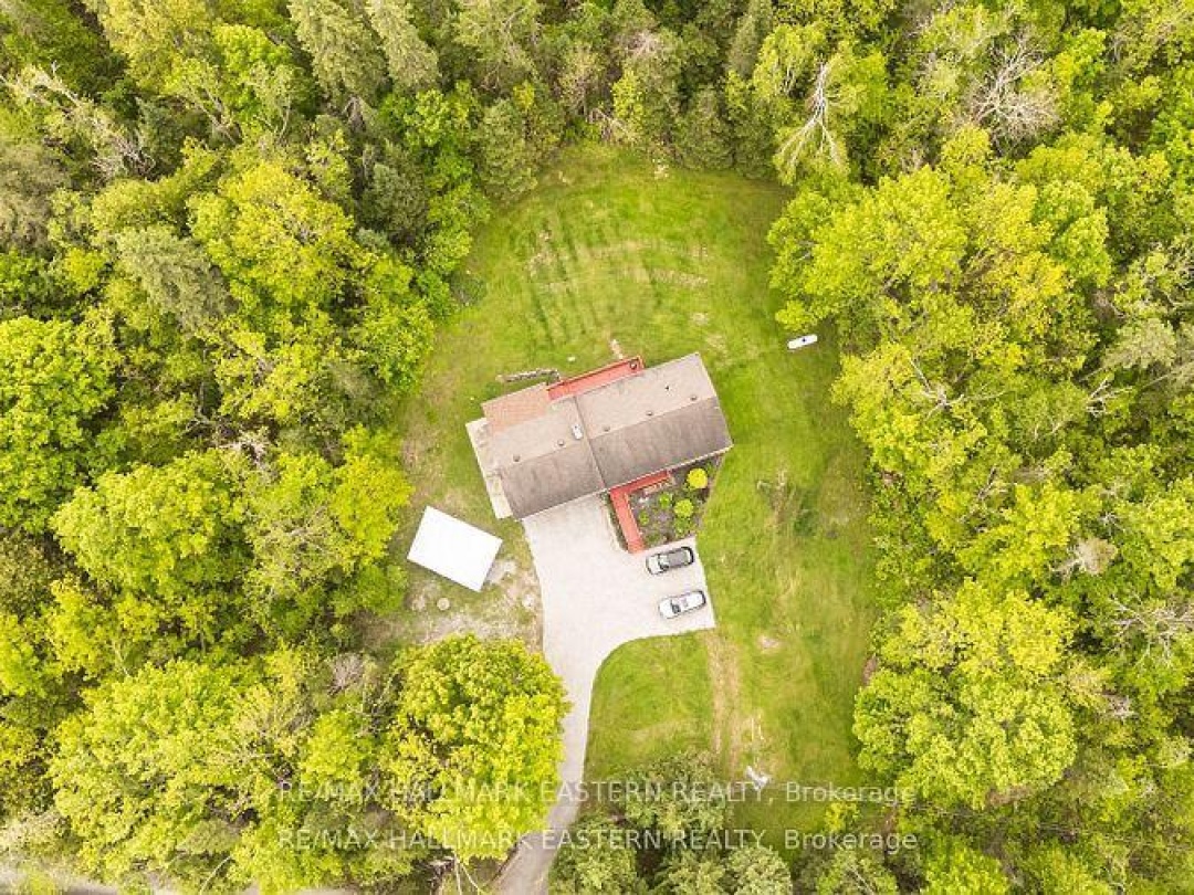 7 JUNIPER ISLE ROAD, Kawartha Lakes (Coboconk)