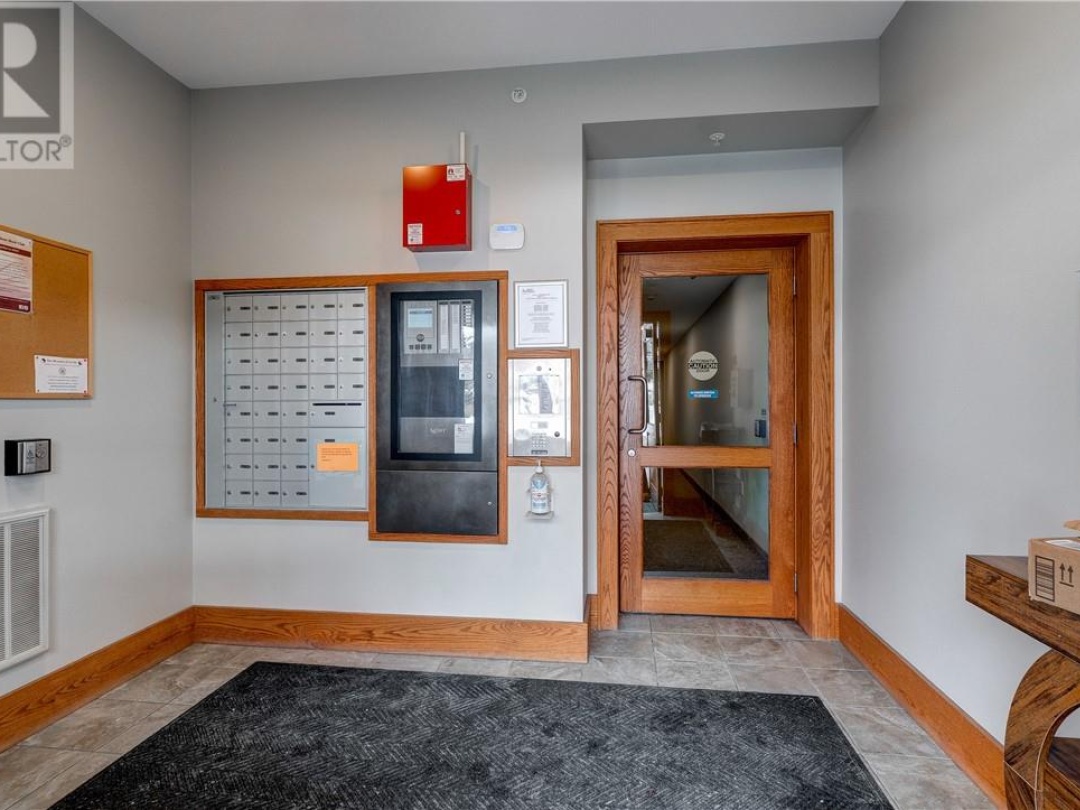 11C Salt Dock Road Unit# 404, Parry Sound