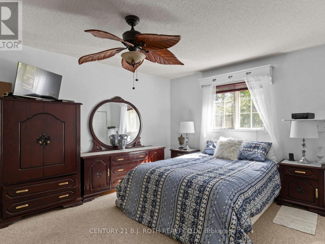53 SLALOM DRIVE, Oro-Medonte (Moonstone)