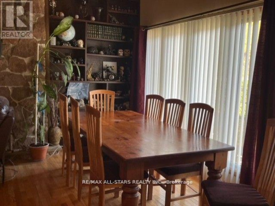 1007 DEWEY STREET, Highlands East (Glamorgan)