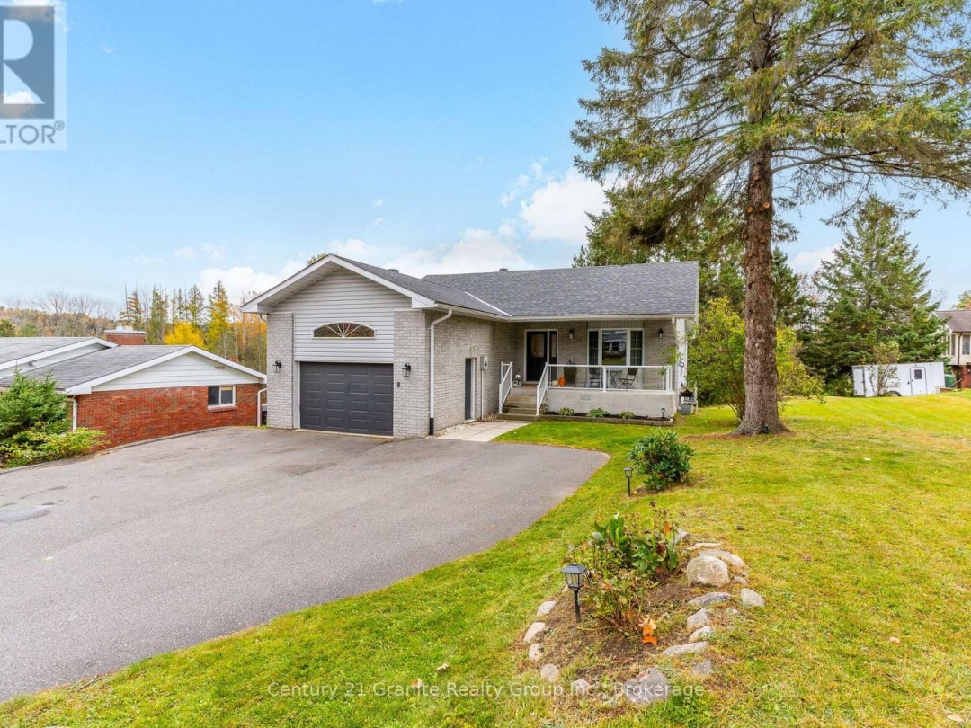 8 MCKAY STREET, Minden Hills (Anson)