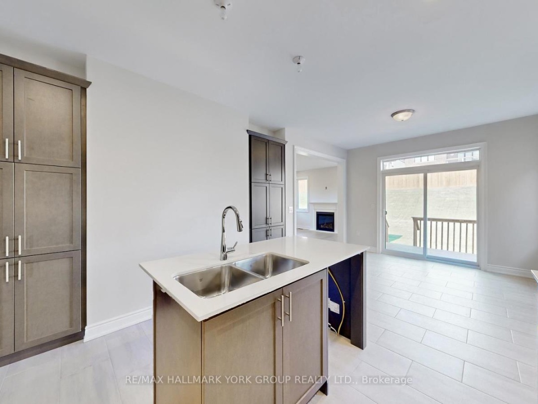 2968 MONARCH DRIVE, Orillia