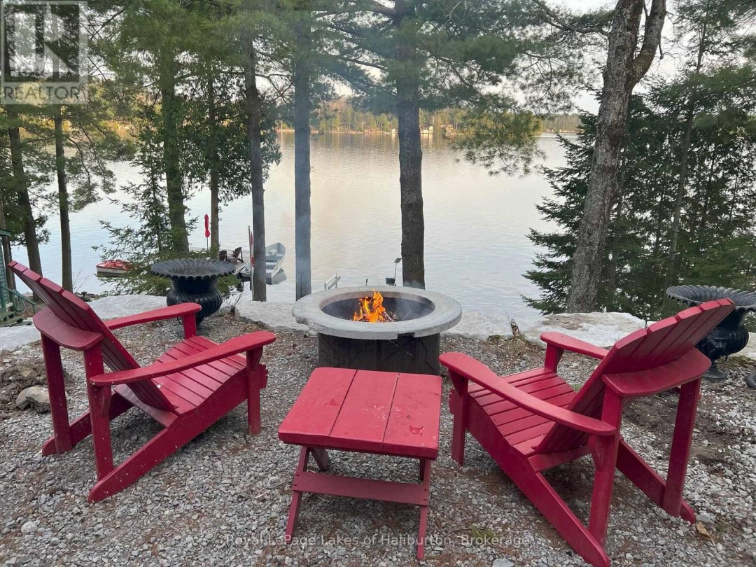 54 CLEARVIEW DRIVE, Crystal Lake