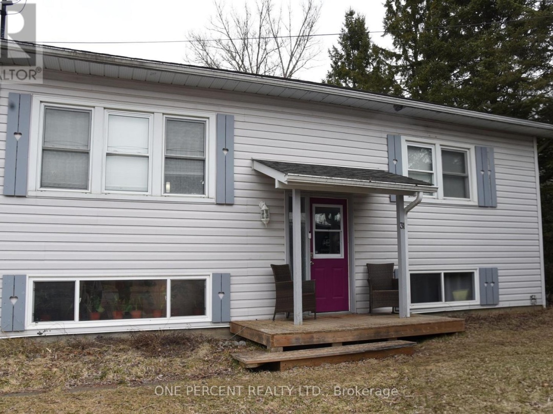 31 PRINCE STREET, Minden Hills (Minden)