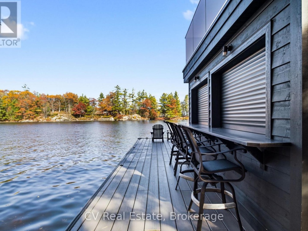 1056 S SUNSET BAY RD, Lake Muskoka