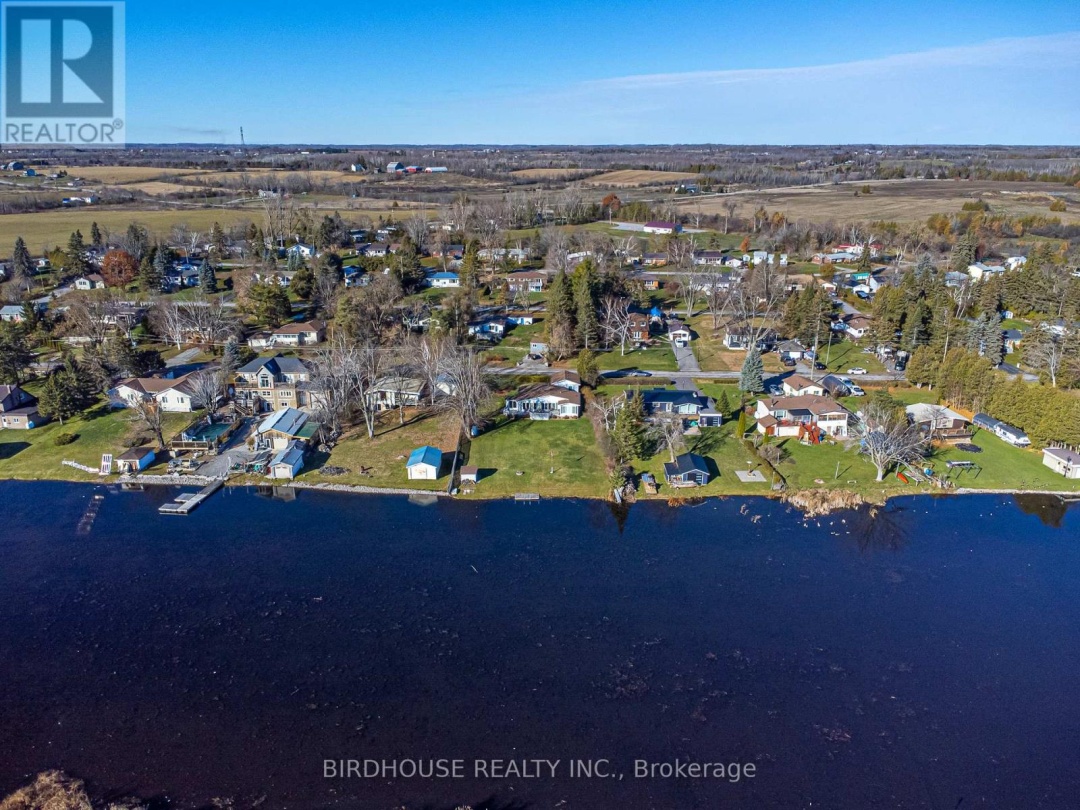 132 FENELON DRIVE, Sturgeon Lake
