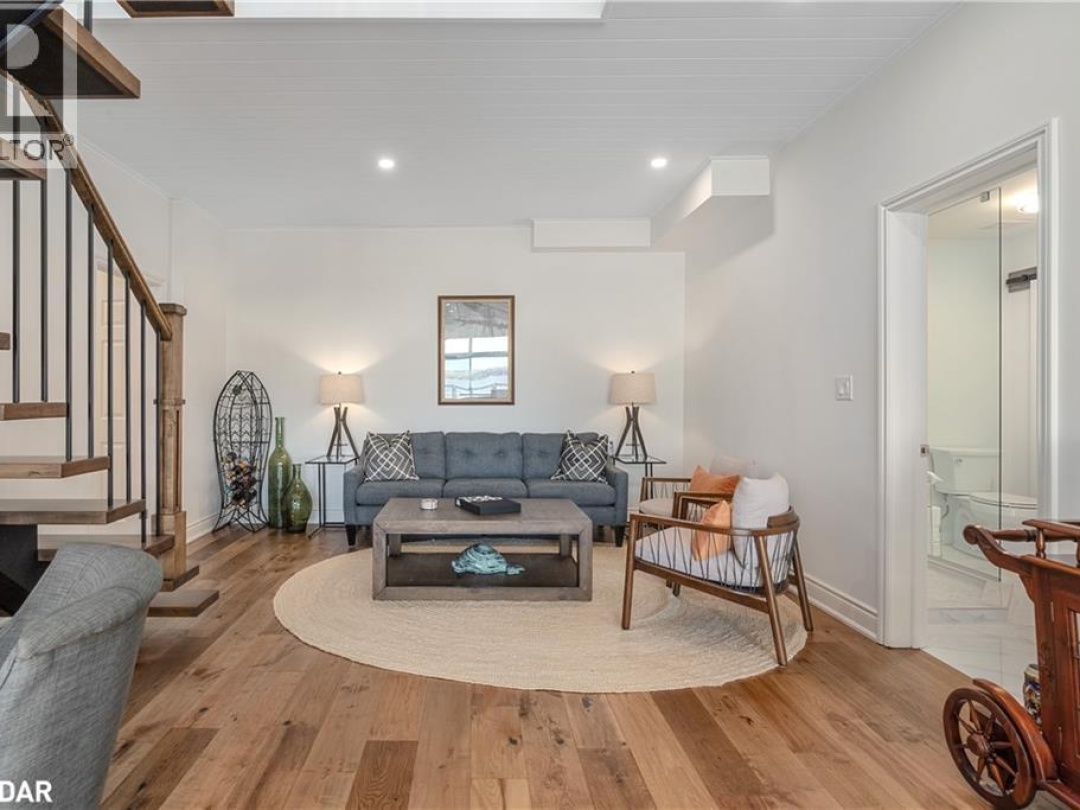 376 BREWERY Lane, 