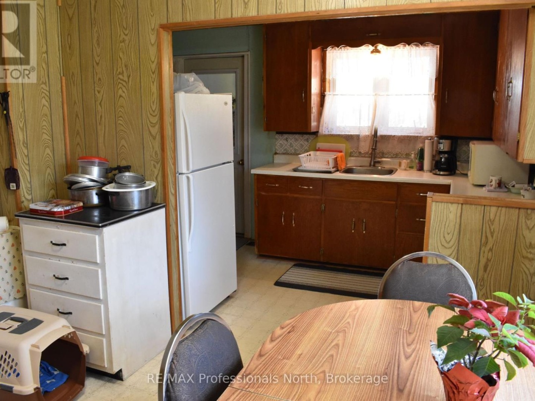 2693 COUNTY ROAD 21, Minden Hills (Minden)