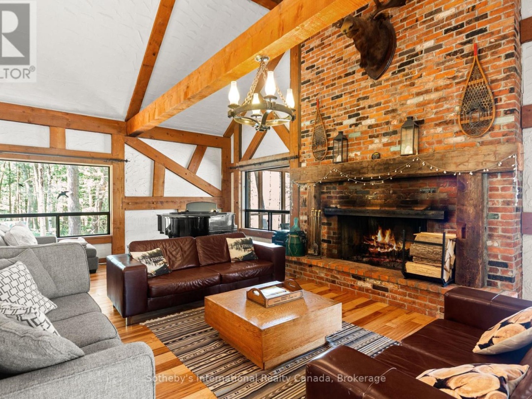 88 CAUSEWAY ROAD, Gibson Lake