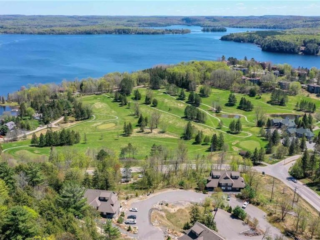 3 Tree Tops Lane Unit# 102, Peninsula Lake