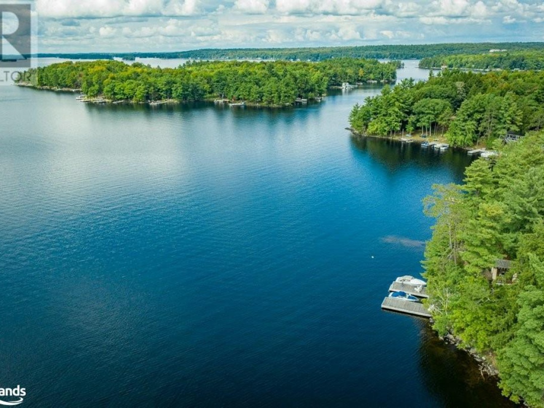 1096 Eilean Gowan Island, Lake Muskoka