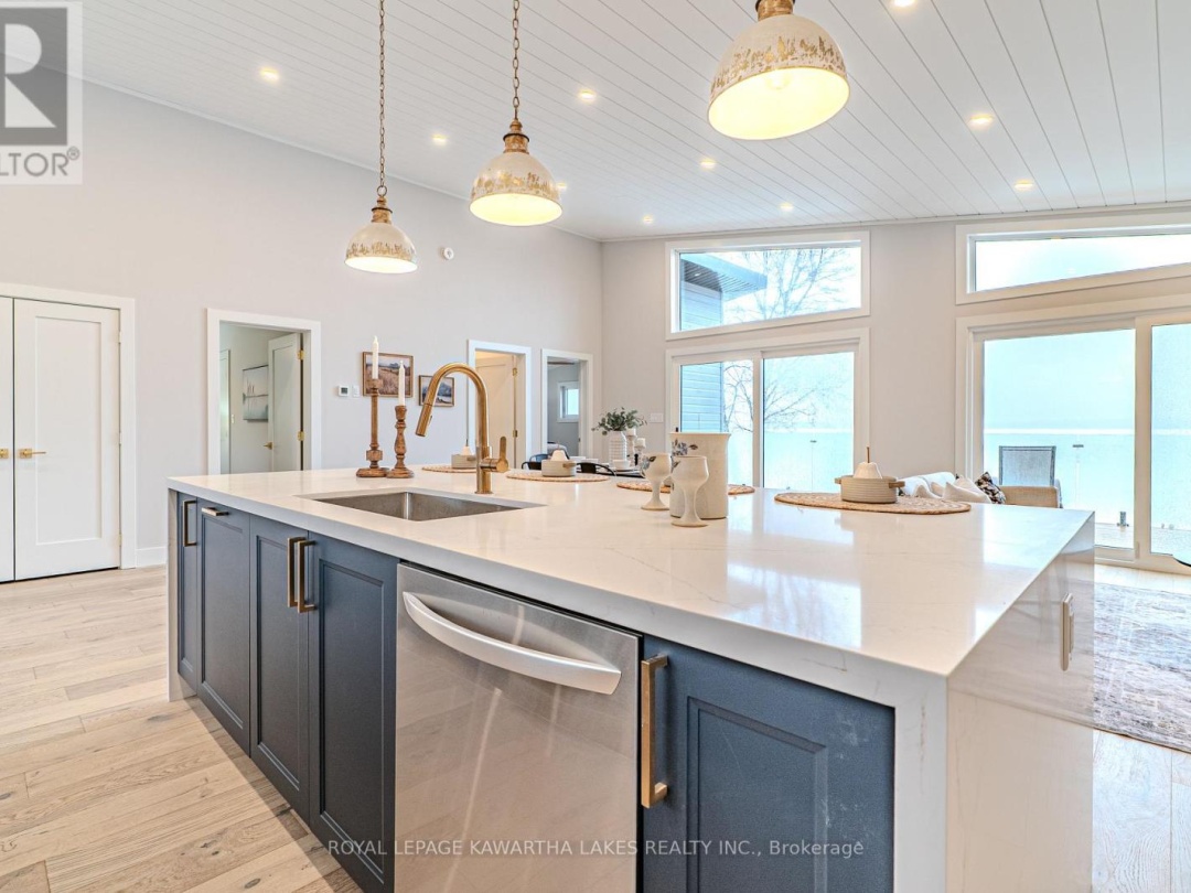 532 LONG BEACH ROAD, Sturgeon Lake