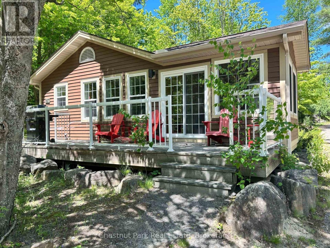 107-10 - 1052 RAT BAY ROAD, Lake of Bays
