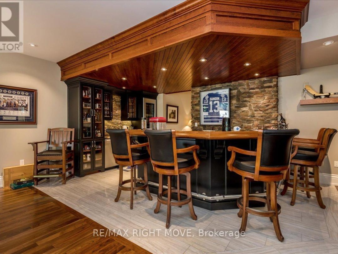 153 Creighton Street S, Lake Simcoe