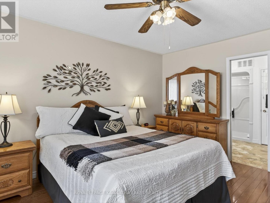20 CEDARTREE LANE, Kawartha Lakes (Bobcaygeon)