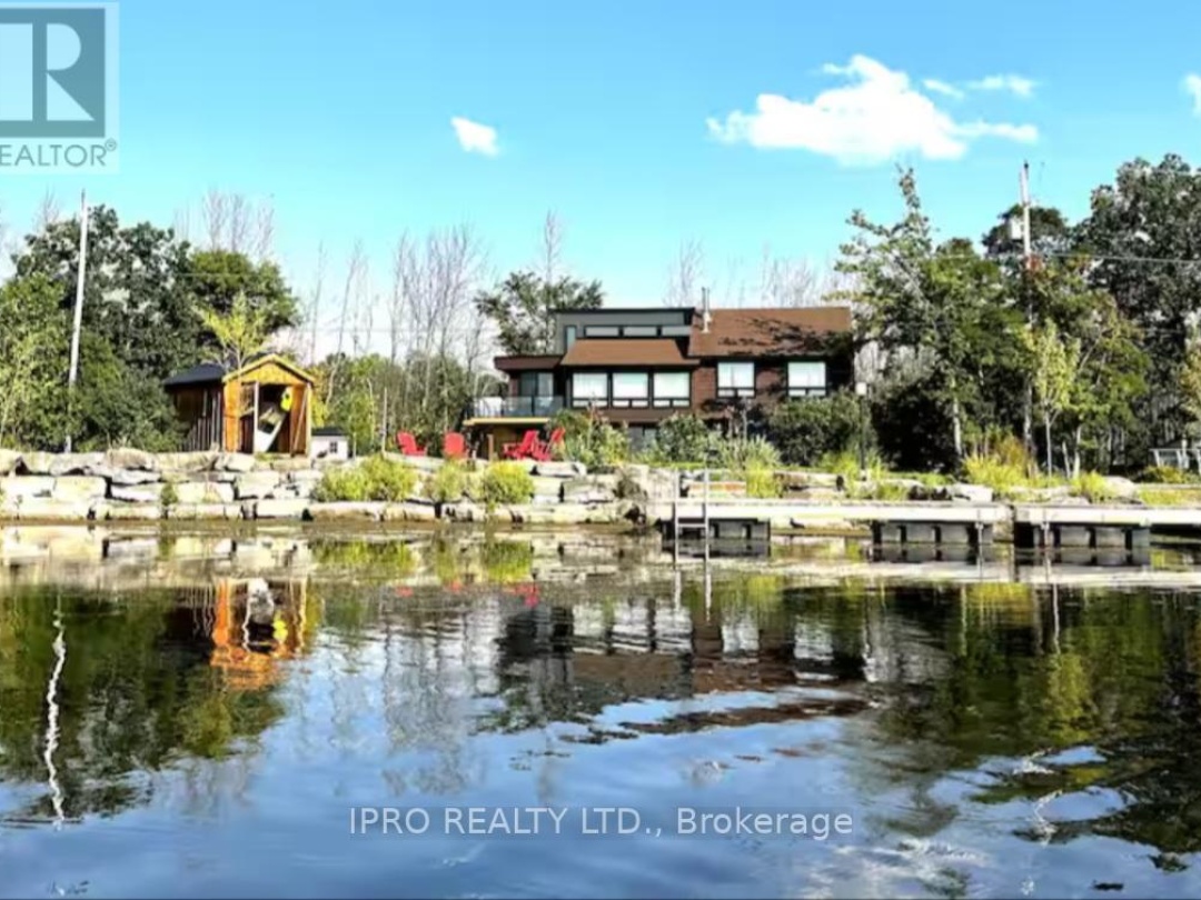 39 LONG POINT ROAD, Georgian Bay
