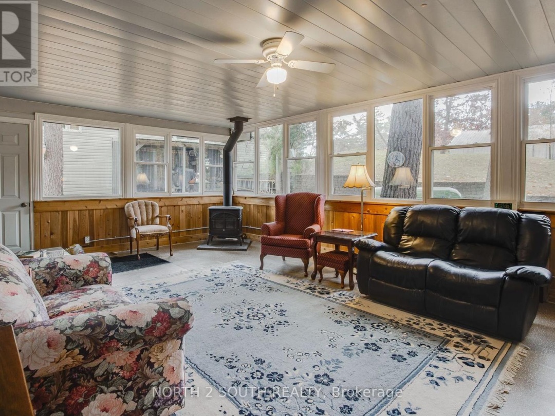 2512 HONEY HARBOUR ROAD, Georgian Bay (Baxter)