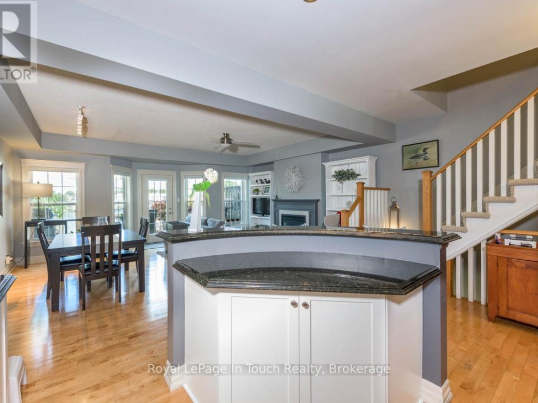 102 WYCLIFFE COVE, Georgian Bay