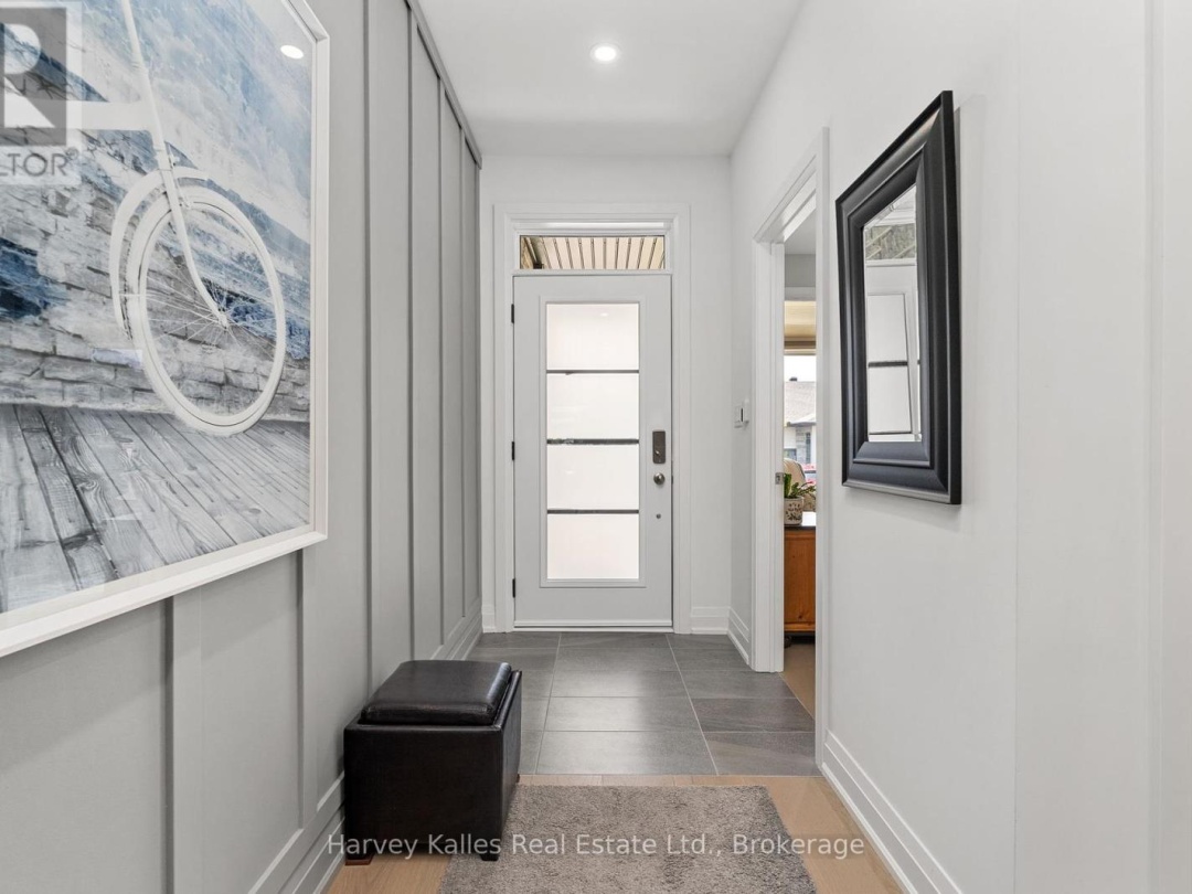 5 BLUE BIRCH LANE, 