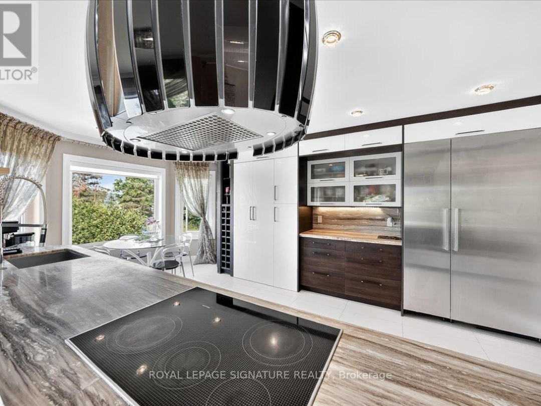 27900 THORAH SIDE ROAD, 