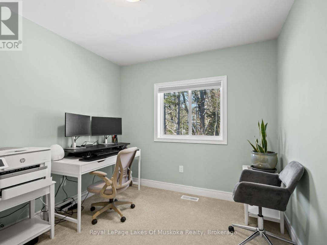 31 NICOLE PARK PLACE, Bracebridge (Macaulay)