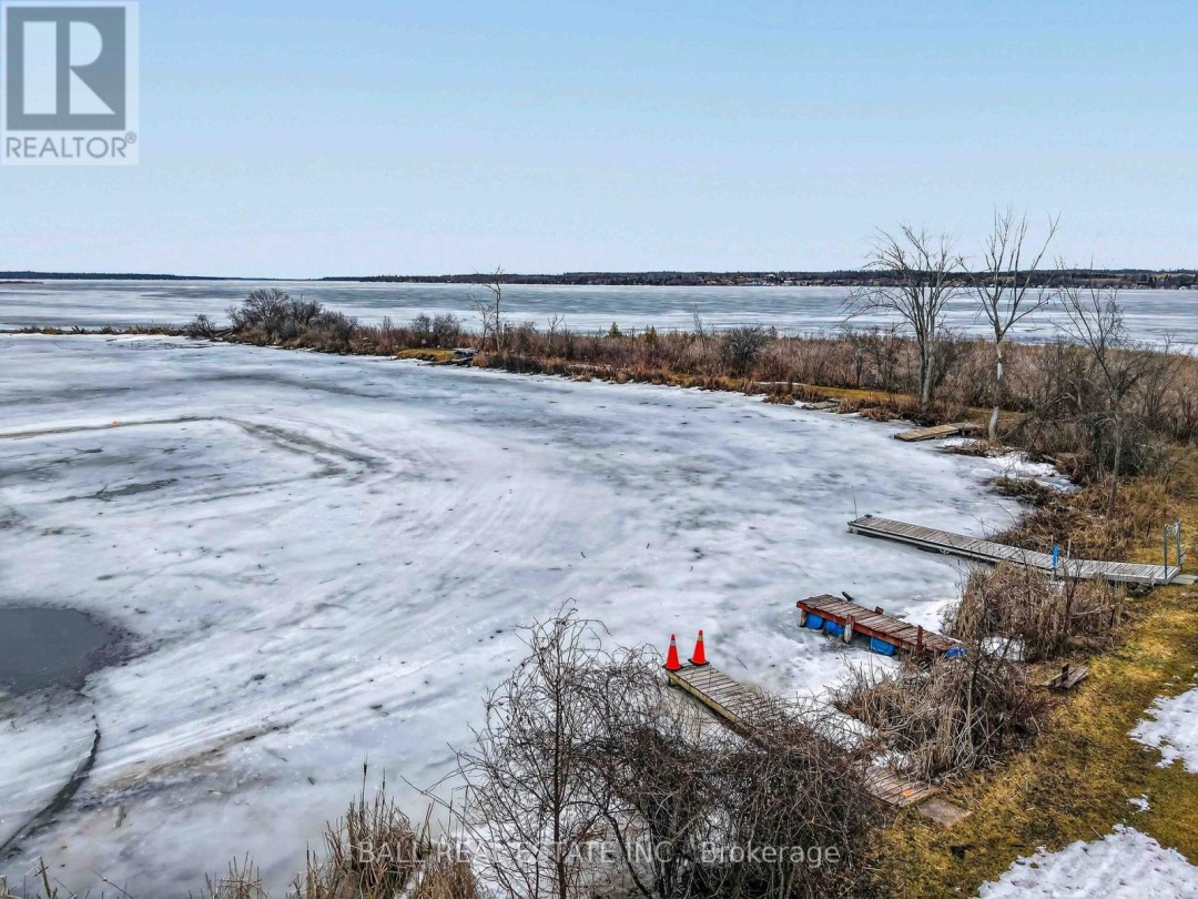 166 VICTORIA DRIVE, Sturgeon Lake