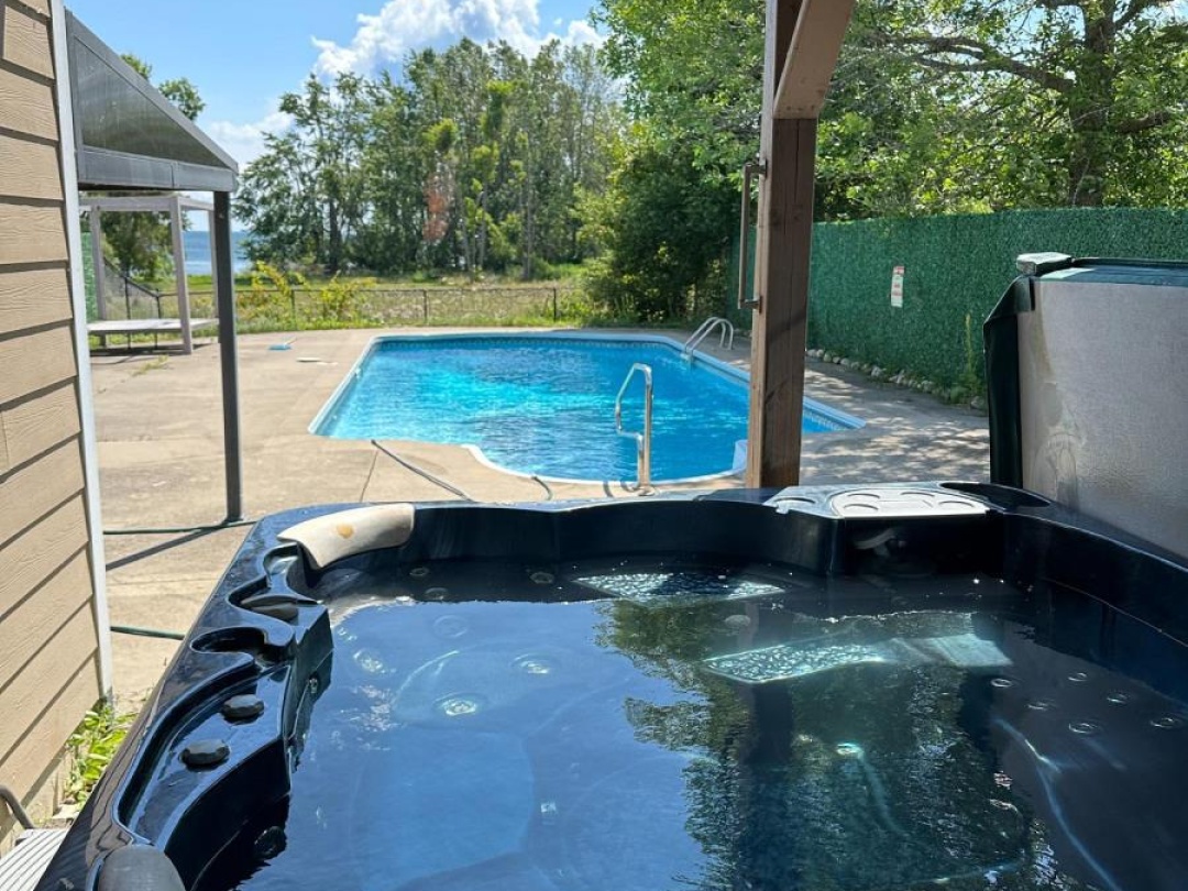 3788 TUPPY DRIVE, Lake Simcoe